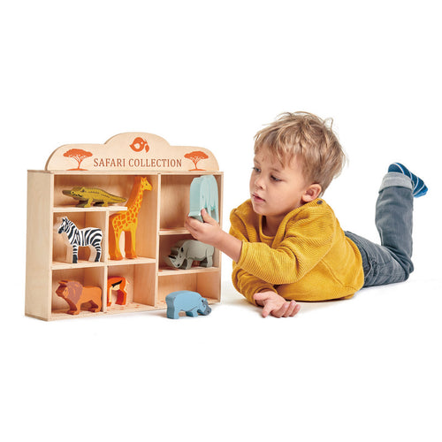 Safari animal display shelf set