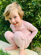 Load image into Gallery viewer, Argyle Montessori Essential Set