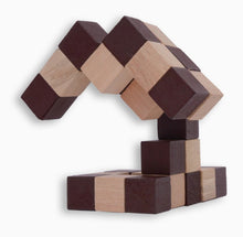 Load image into Gallery viewer, Snake cube puzzle |  Smart Brain | 3 x 3