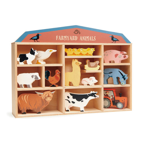 Farmyard animal shelf set