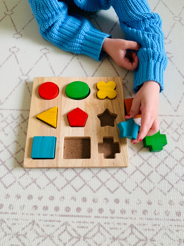 Basic shape board